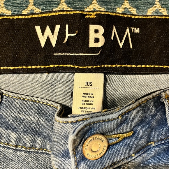 WHBM light wash size 10 short jeans - Picture 3 of 3